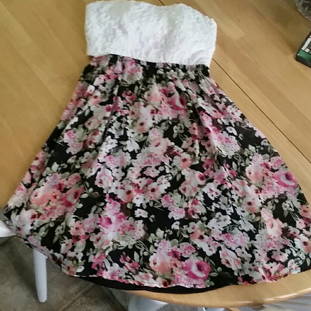 Womens clothing various sizes